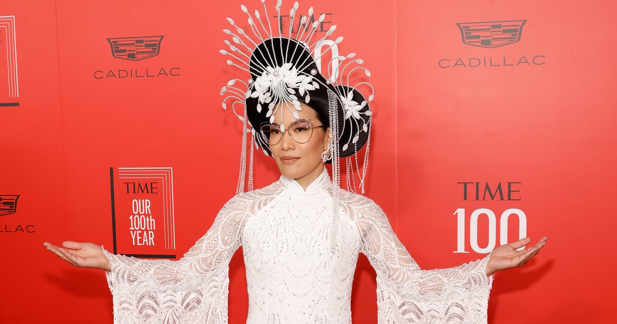 Ali Wong usa vestido vietnamita Áo Dài no baile Time100