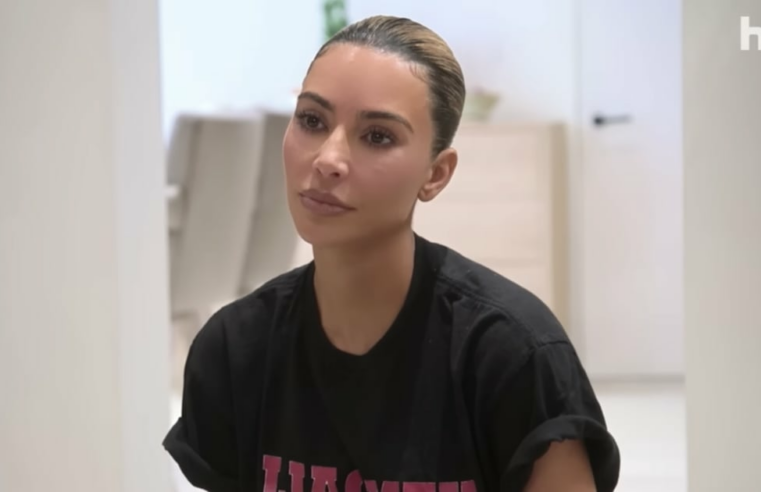 Kim Kardashian trolla ex de Kendall Jenner na NBA com camiseta