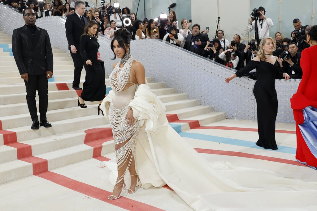 Kim Kardashian de Schiaparelli no Met Gala 2023