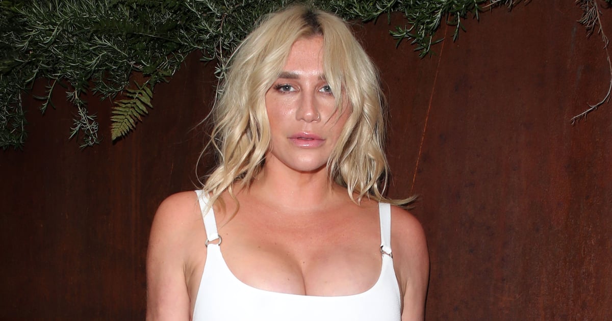 O vestido branco recortado de Kesha em Londres