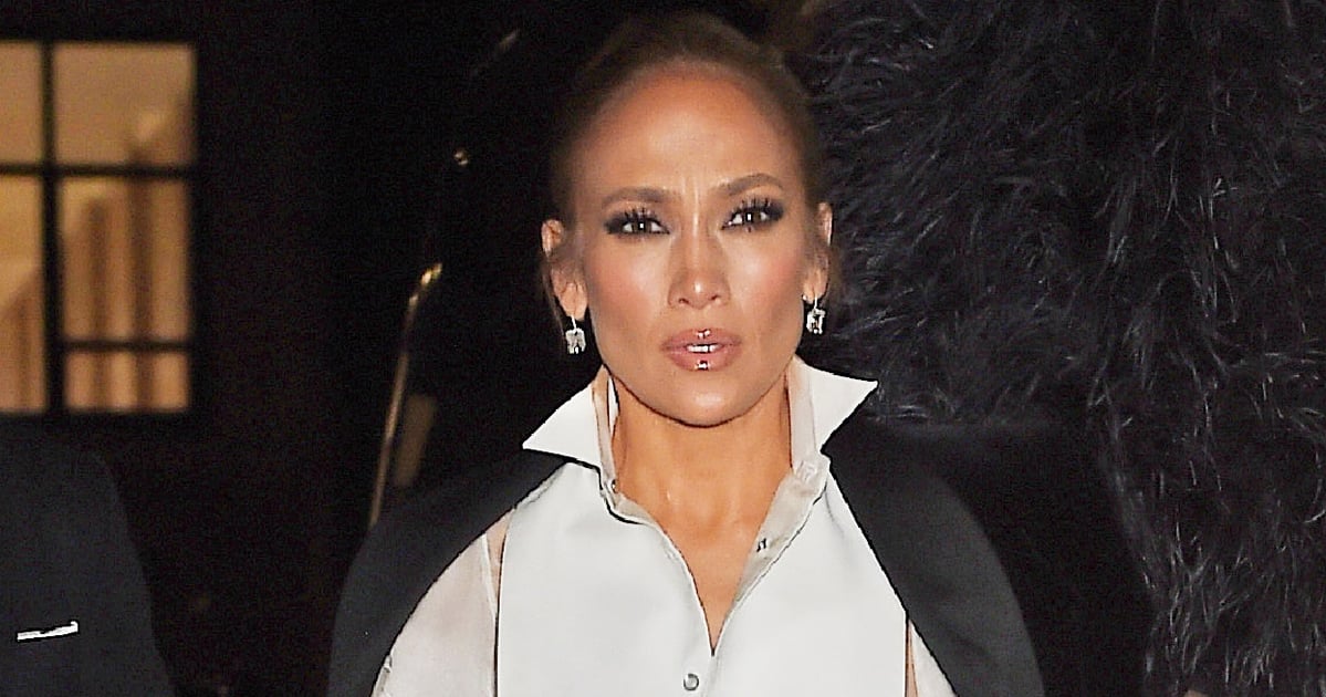 Ralph Lauren de J Lo Met Gala Afterparty Top Shows Underboob